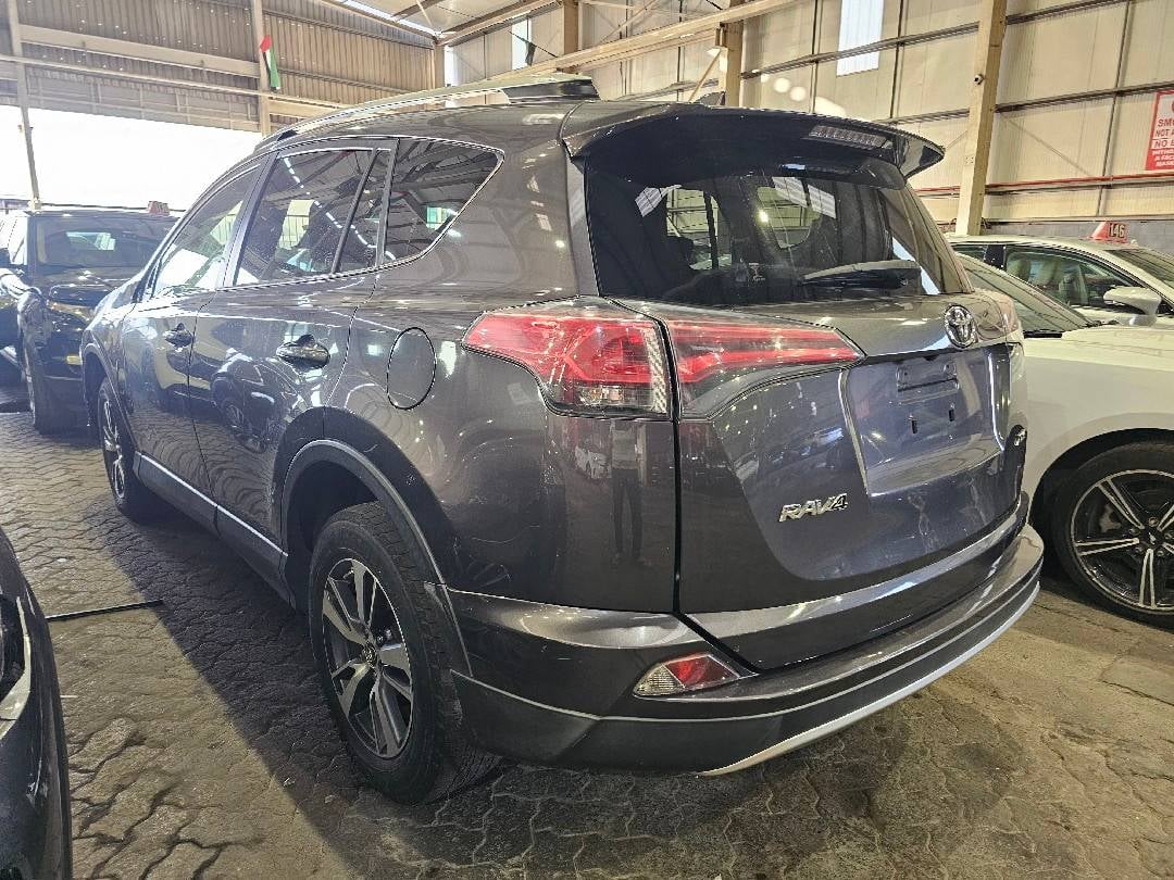 TOYOTA RAV4 2016 view 1