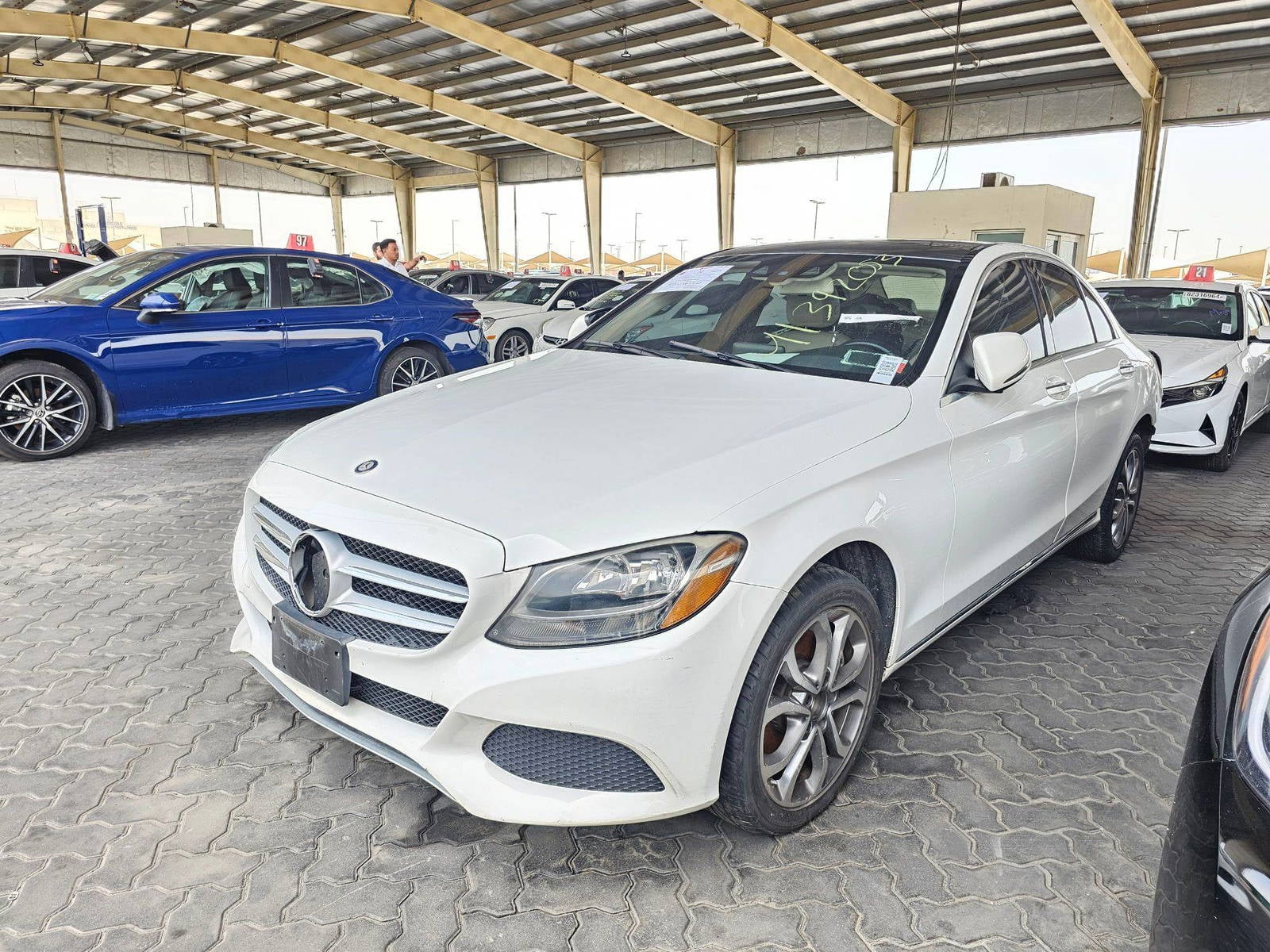 MERCEDES BENZ C300 - Exterior