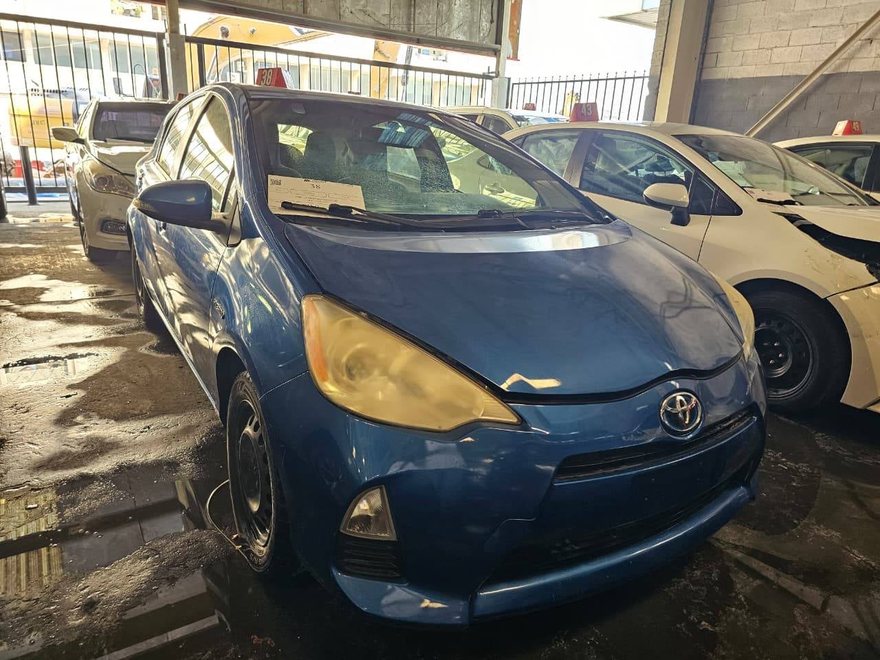 TOYOTA PRIUS 2013 view 1