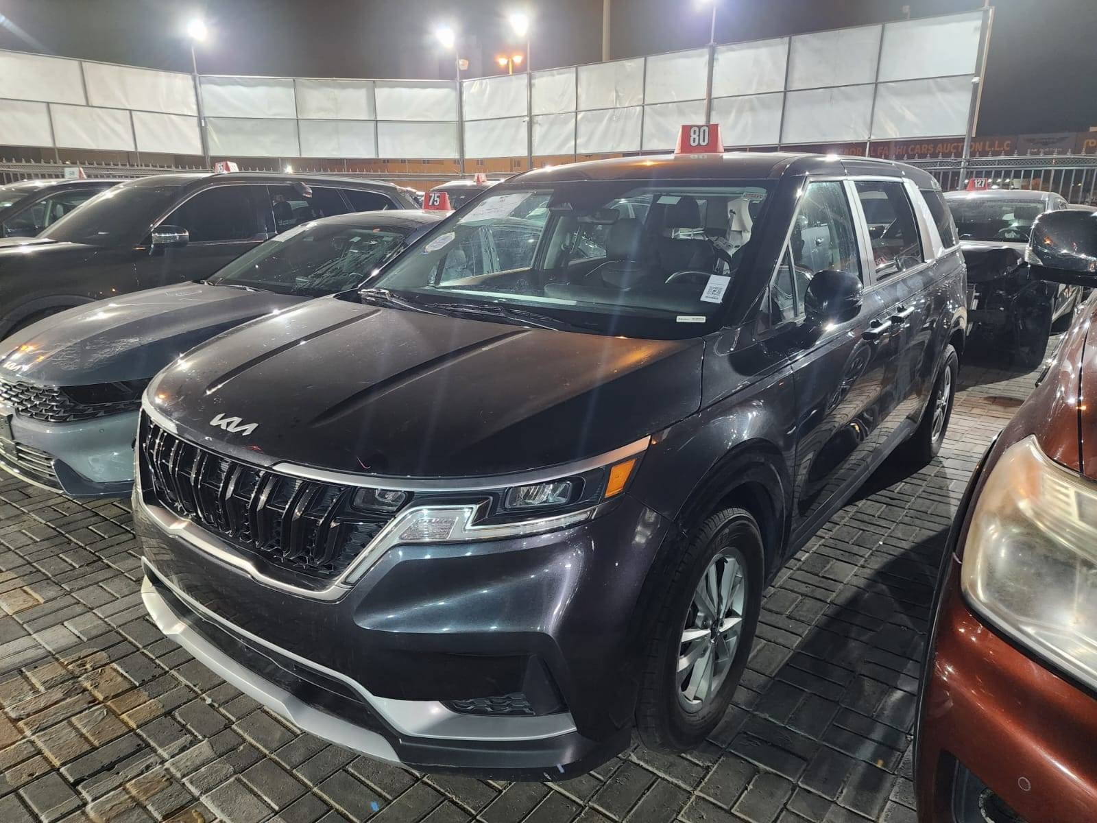 KIA CARNIVAL LX 2023 view 1