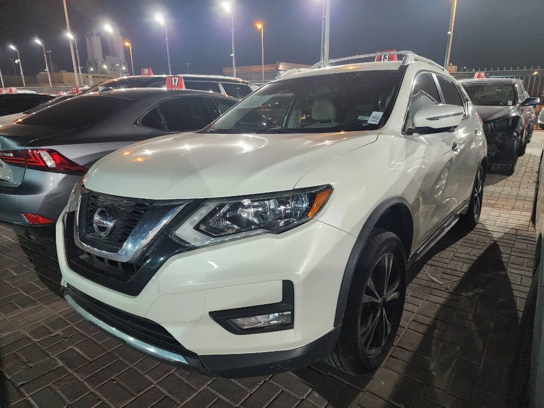 NISSAN ROGUE 2017 view 1