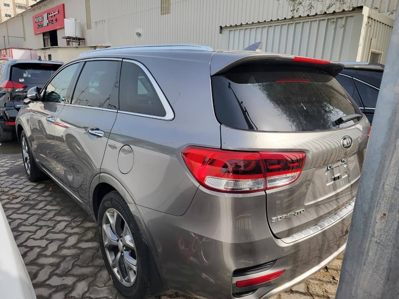 KIA SORENTO 2017 view 1