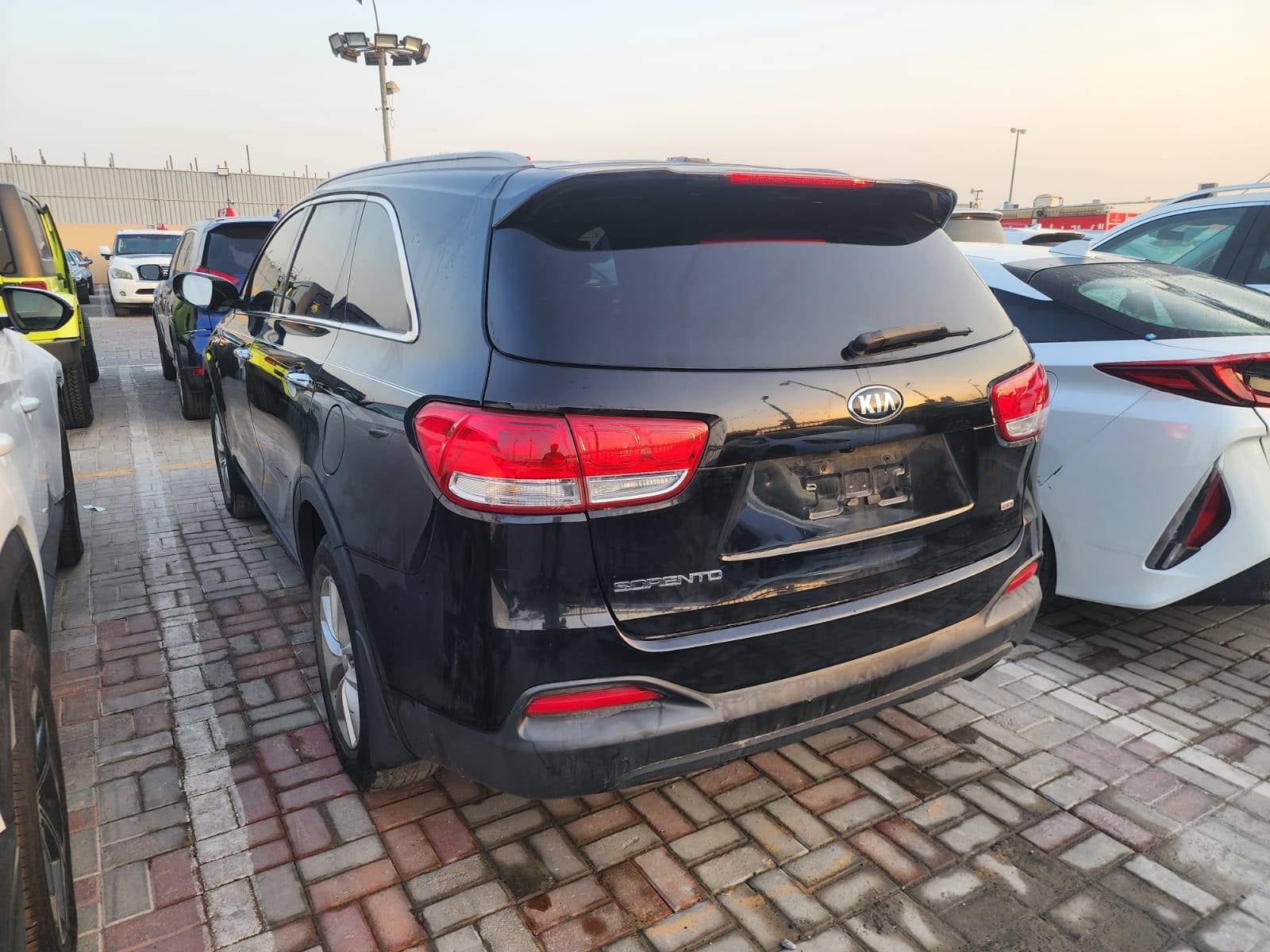 KIA SORENTO 2016 view 1