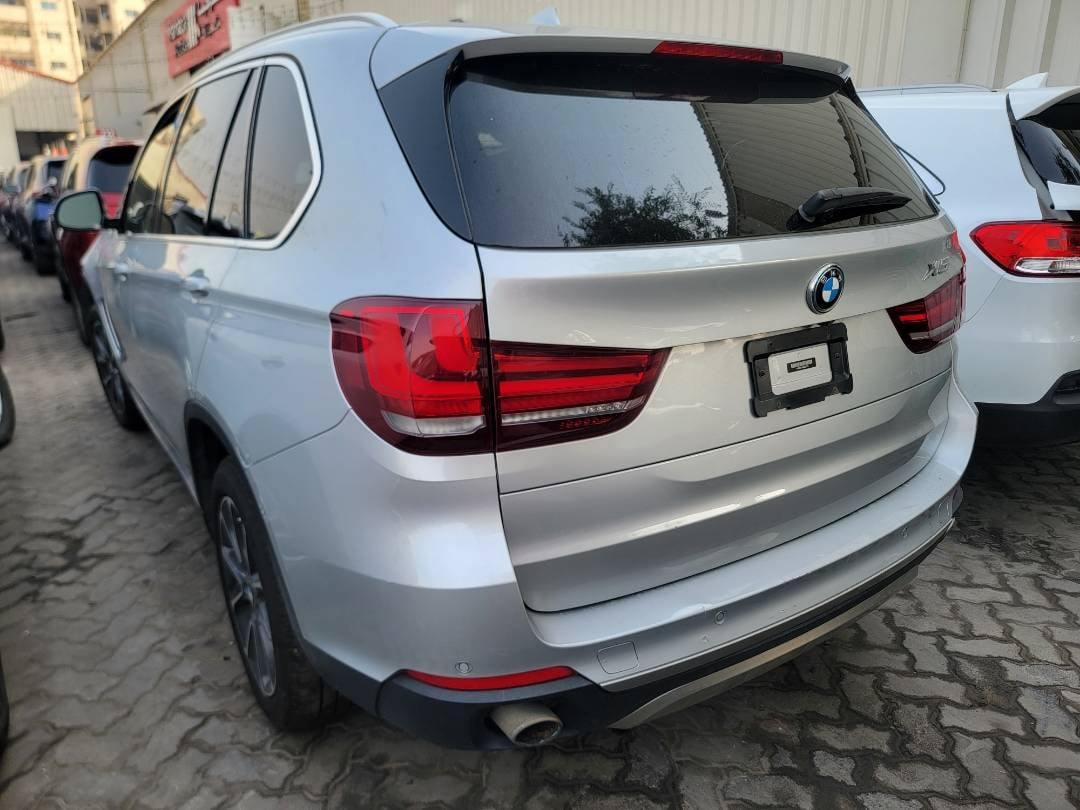 BMW X5 SDRIVE35I - Exterior