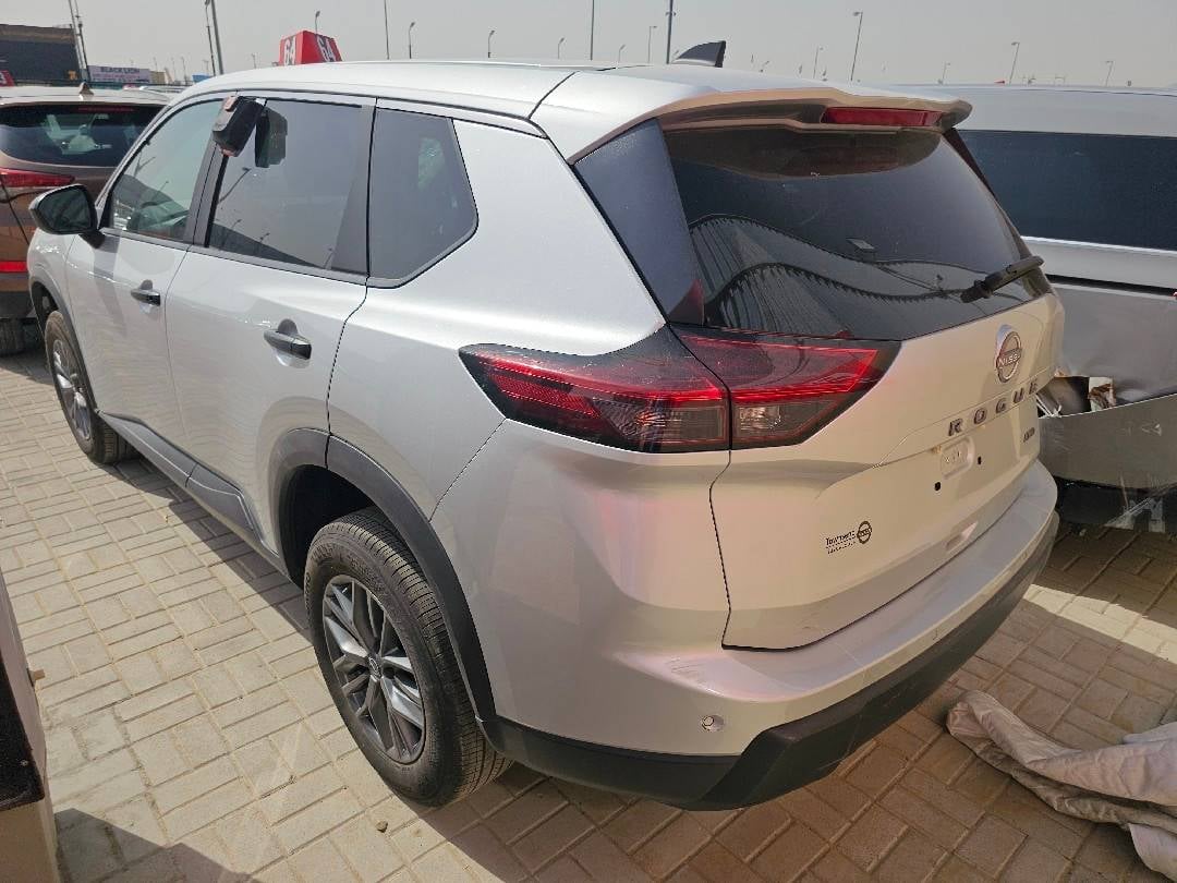 NISSAN ROGUE - Exterior