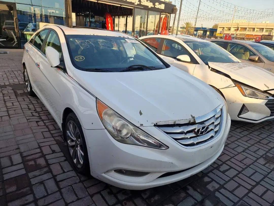 HYUNDAI SONATA 2012 view 1