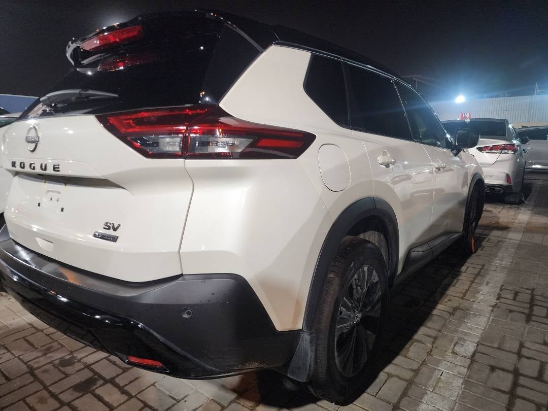 NISSAN ROGUE 2023 view 1