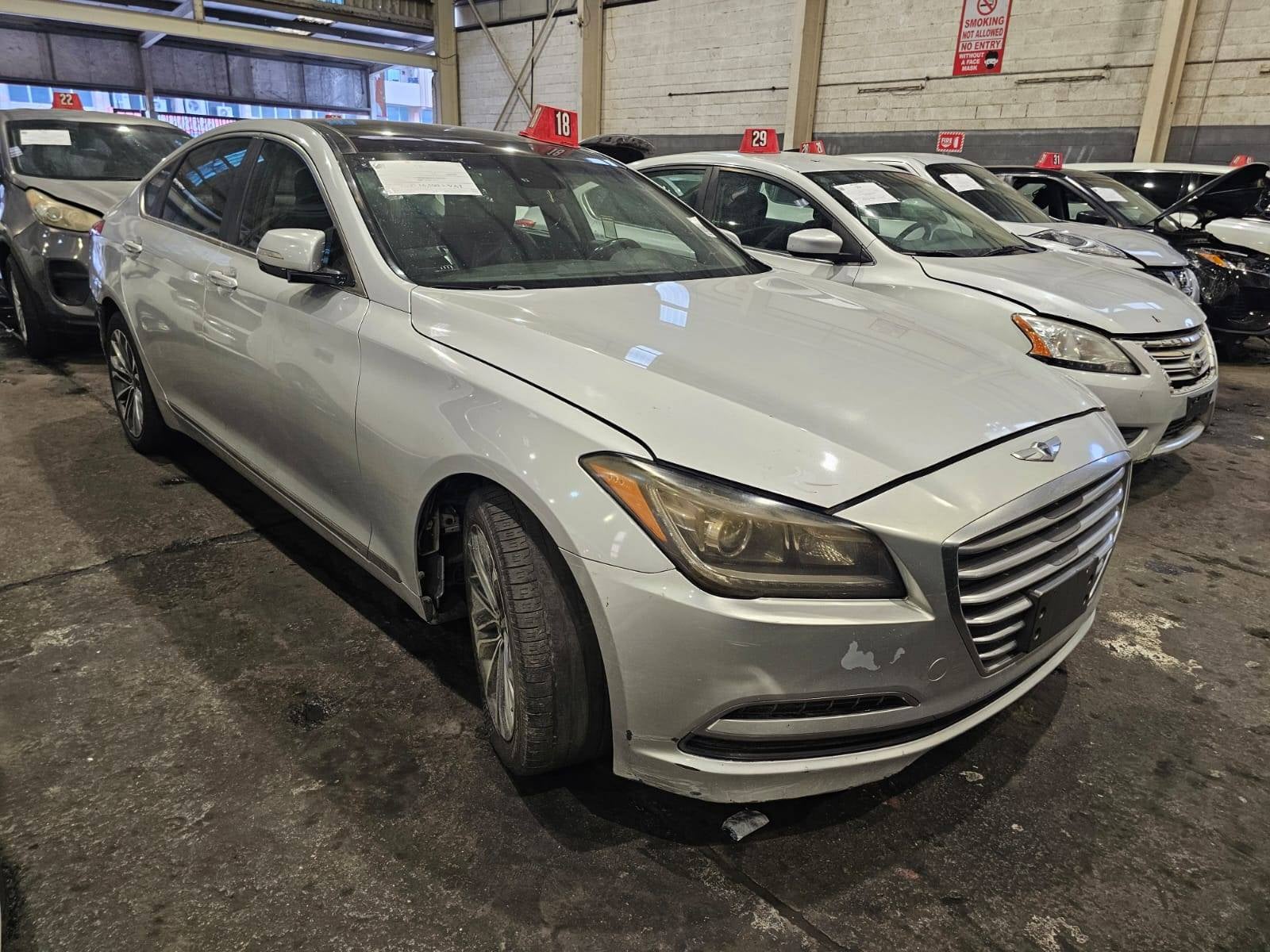 HYUNDAI GENESIS 2015 view 1