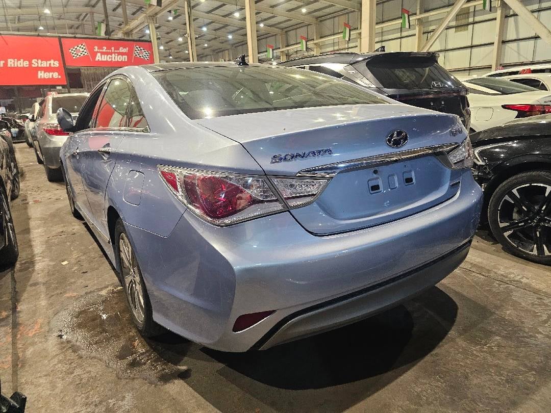HYUNDAI SONATA 2013 view 1