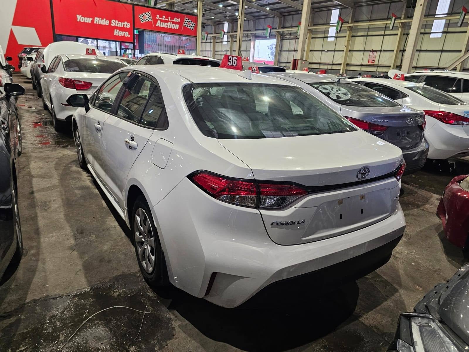 TOYOTA COROLLA 2024 view 1