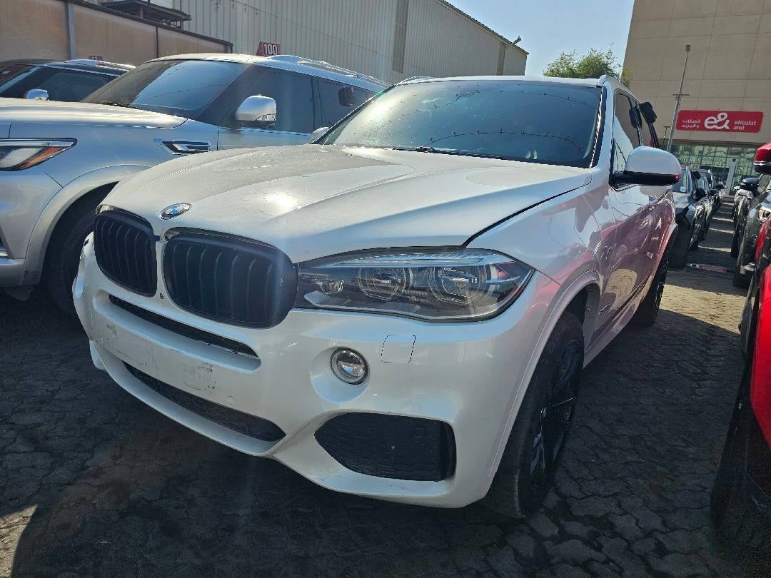 BMW X5 2016 view 1