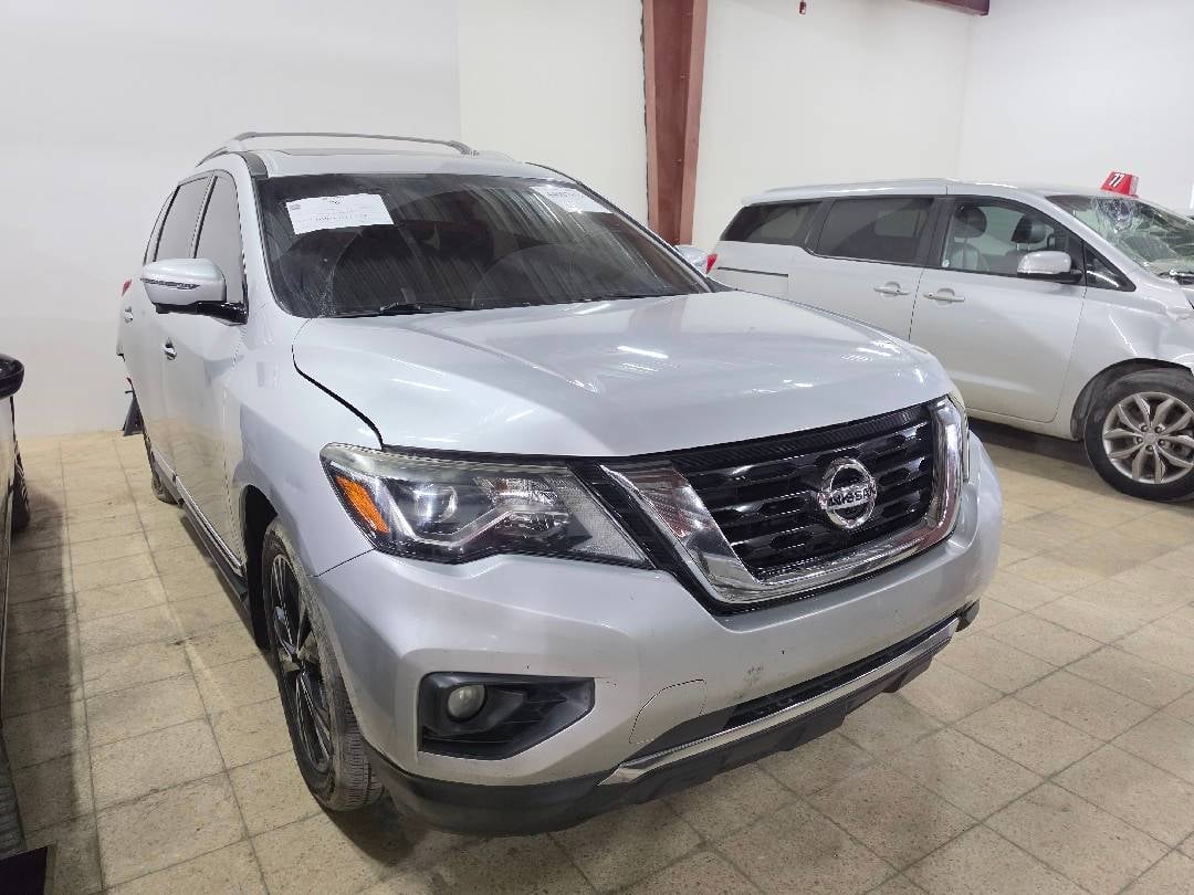 NISSAN PATHFINDER 2018 view 1