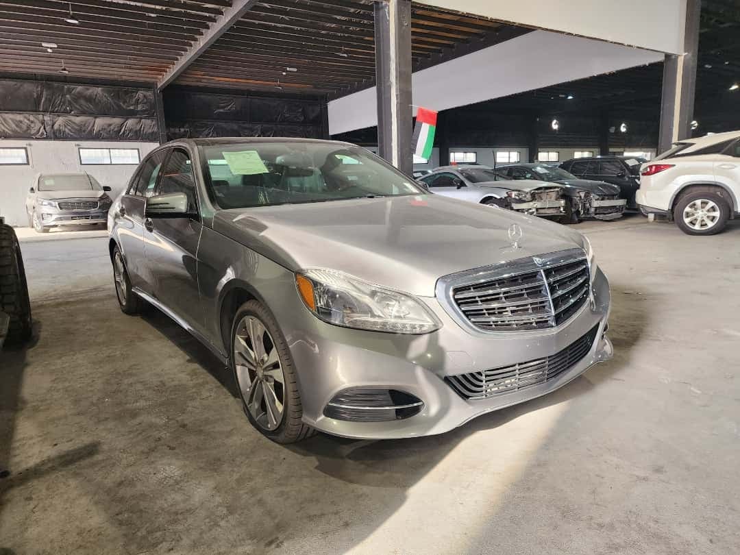 MERCEDES BENZ E 350 - Exterior