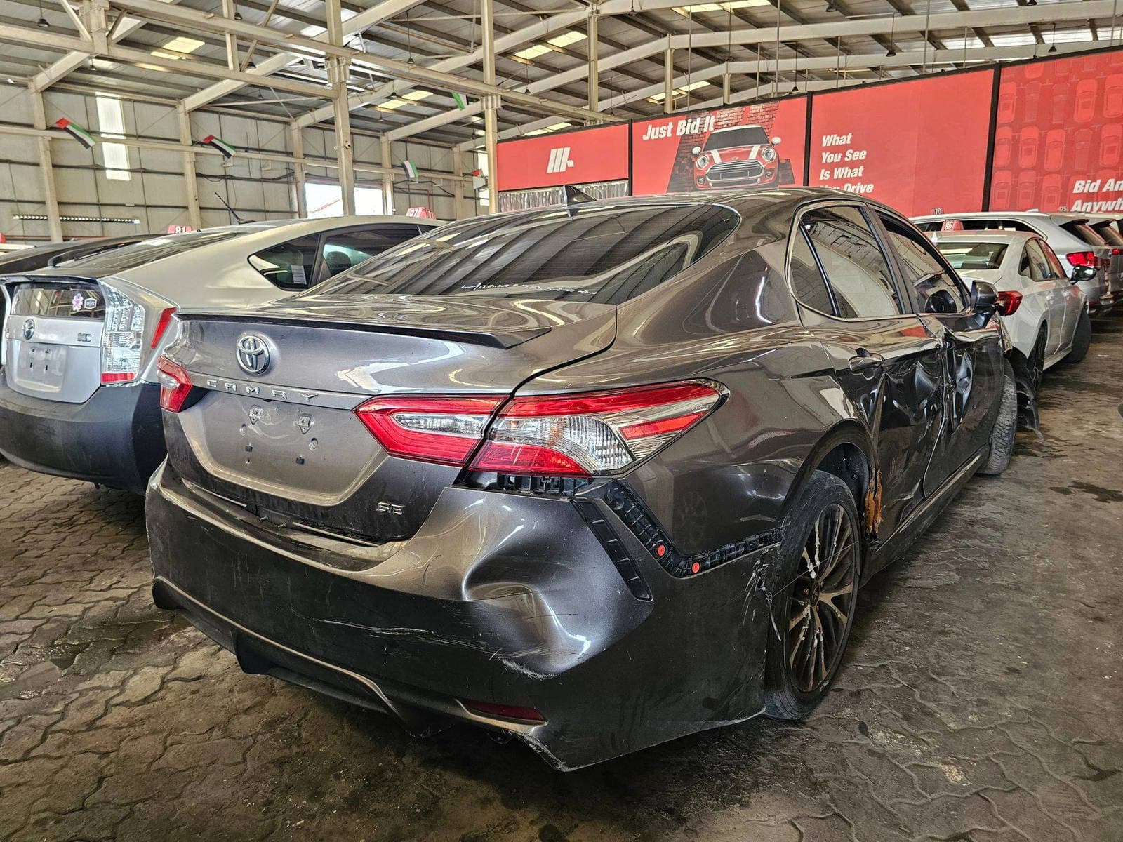 TOYOTA CAMRY 2020 view 2 TOYOTA CAMRY 2020 view 2