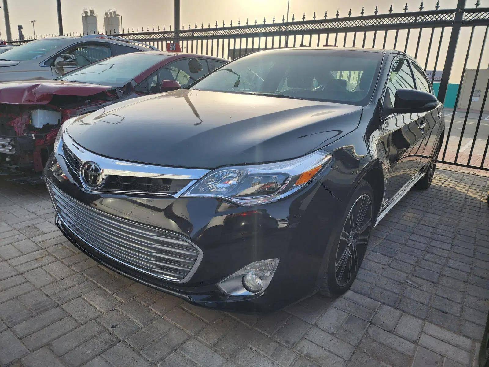 TOYOTA AVALON 2015 view 1 TOYOTA AVALON 2015 view 1