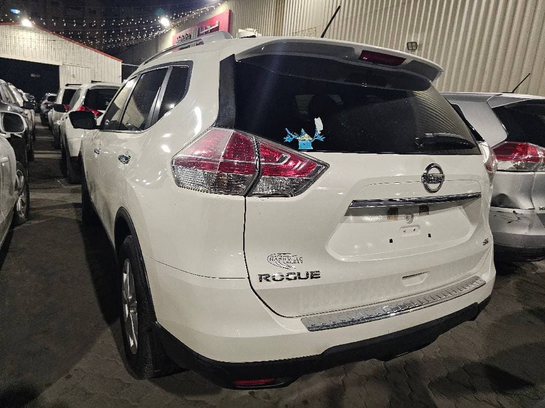NISSAN ROGUE 2015 vehicle photo NISSAN ROGUE 2015 vehicle photo