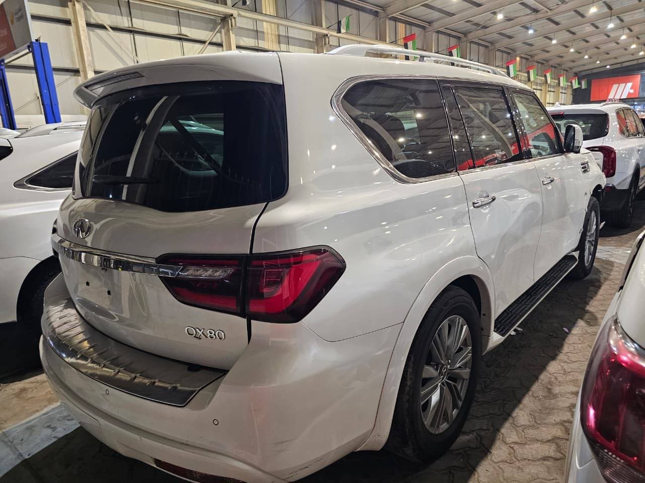 INFINITI QX80 2018 vehicle photo INFINITI QX80 2018 vehicle photo