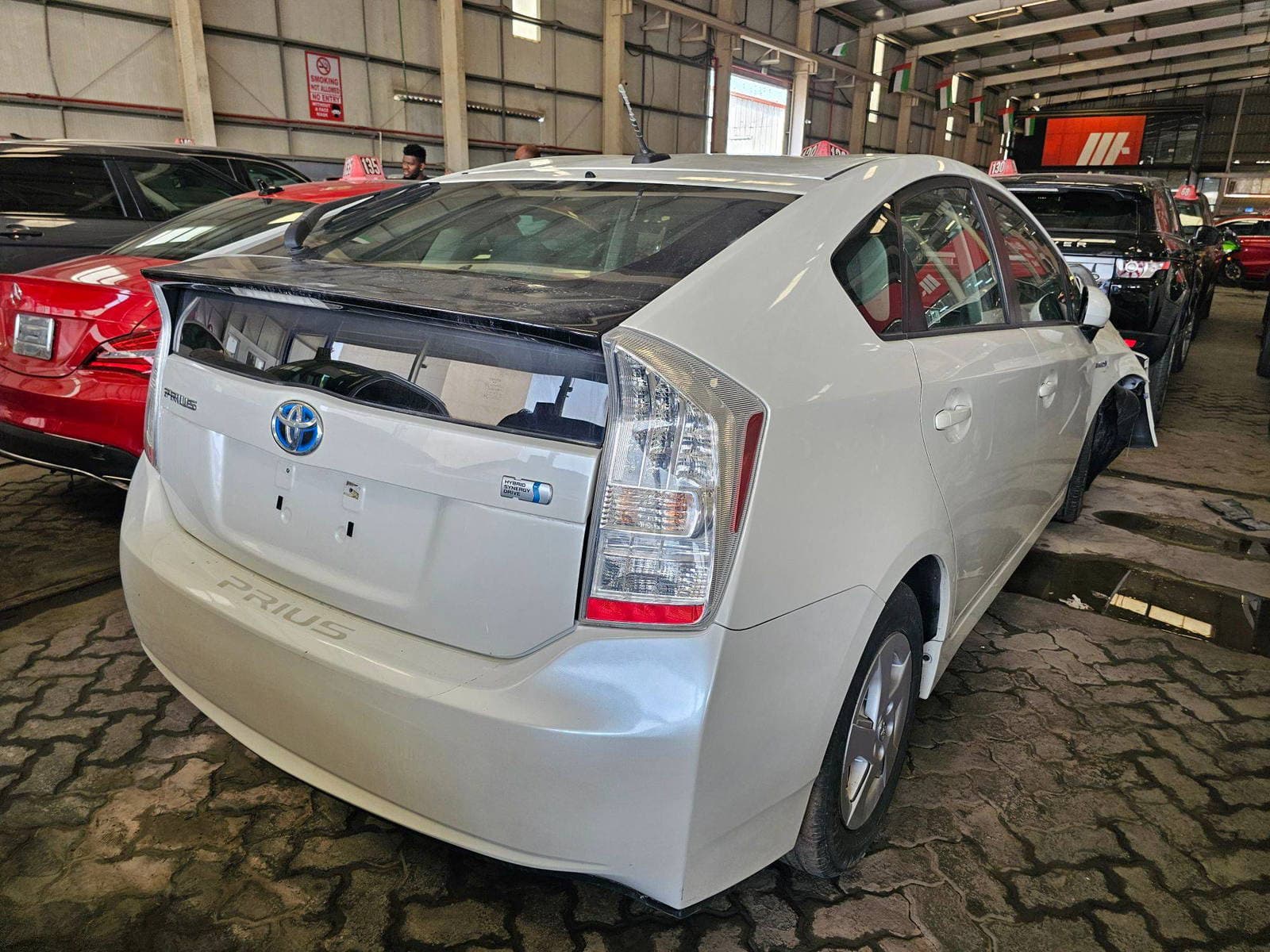 TOYOTA PRIUS 2010 view 2 TOYOTA PRIUS 2010 view 2