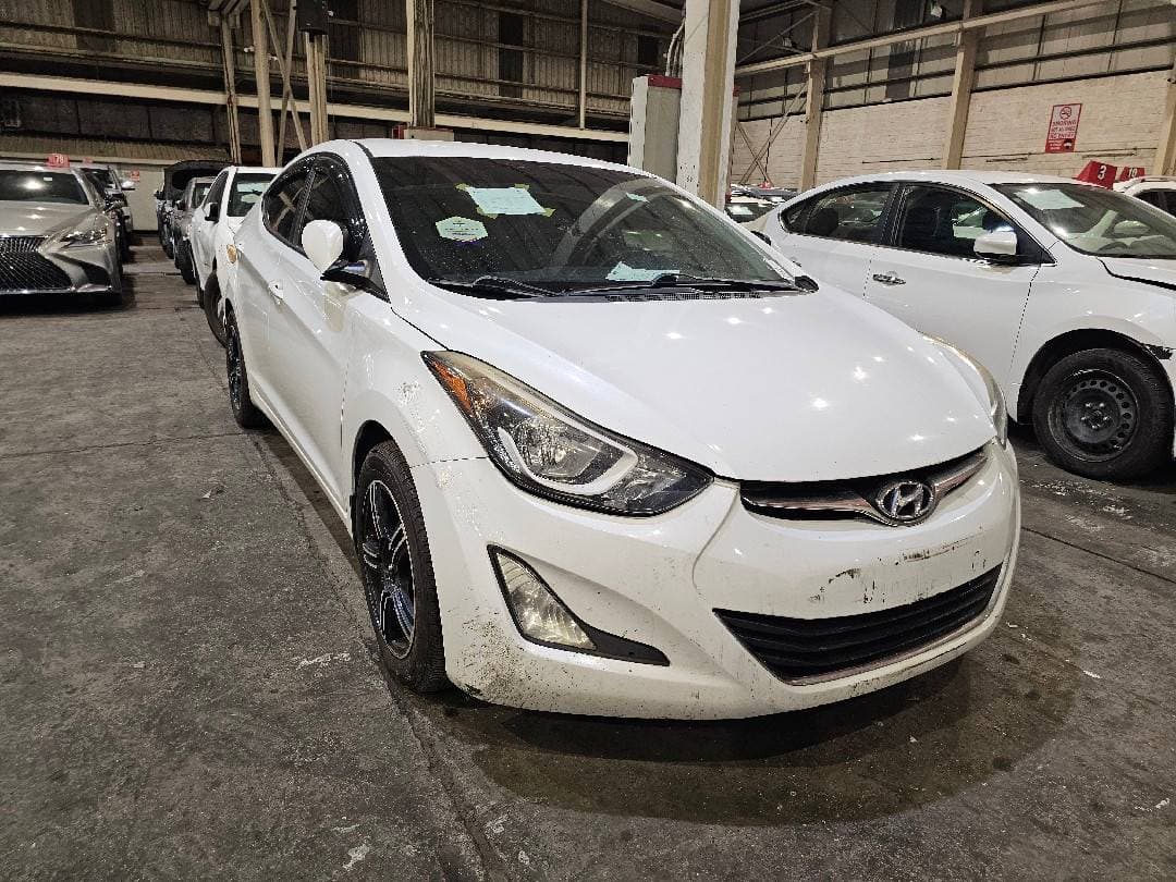 HYUNDAI ELANTRA 2015 vehicle photo HYUNDAI ELANTRA 2015 vehicle photo