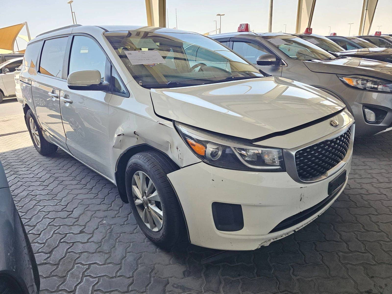 KIA SEDONA 2015 view 4 KIA SEDONA 2015 view 4