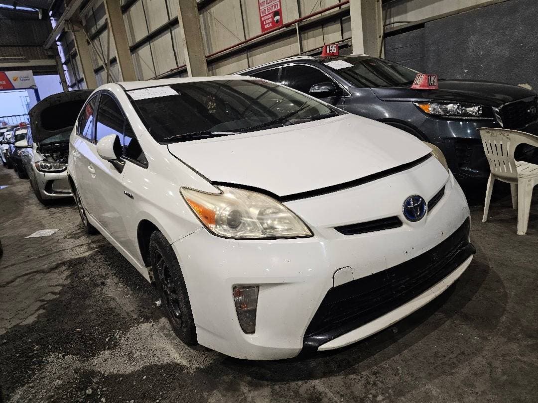 TOYOTA PRIUS 2012 vehicle photo TOYOTA PRIUS 2012 vehicle photo