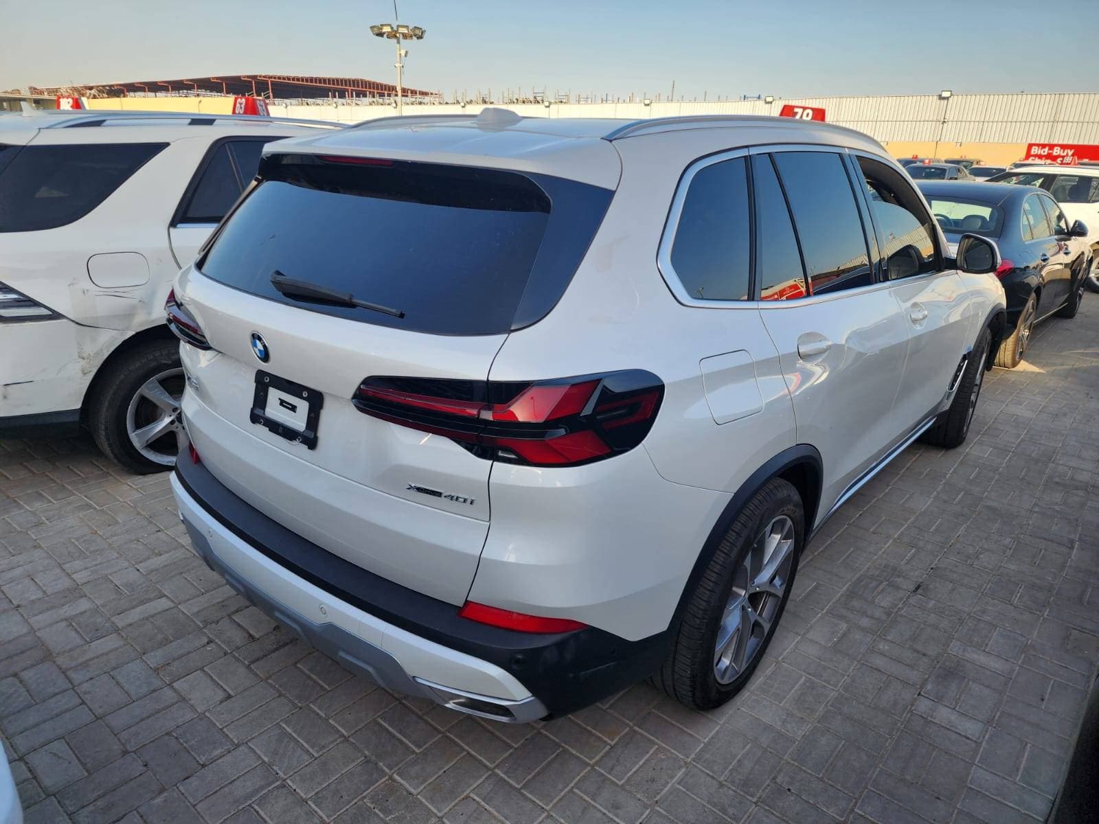 BMW X5 XDRIVE40I 2024 view 2 BMW X5 XDRIVE40I 2024 view 2