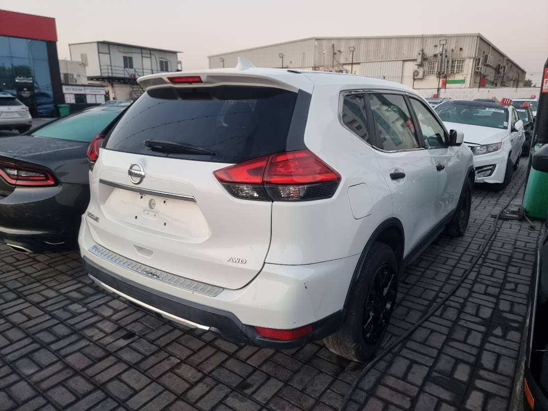 NISSAN ROGUE 2017 view 2 NISSAN ROGUE 2017 view 2