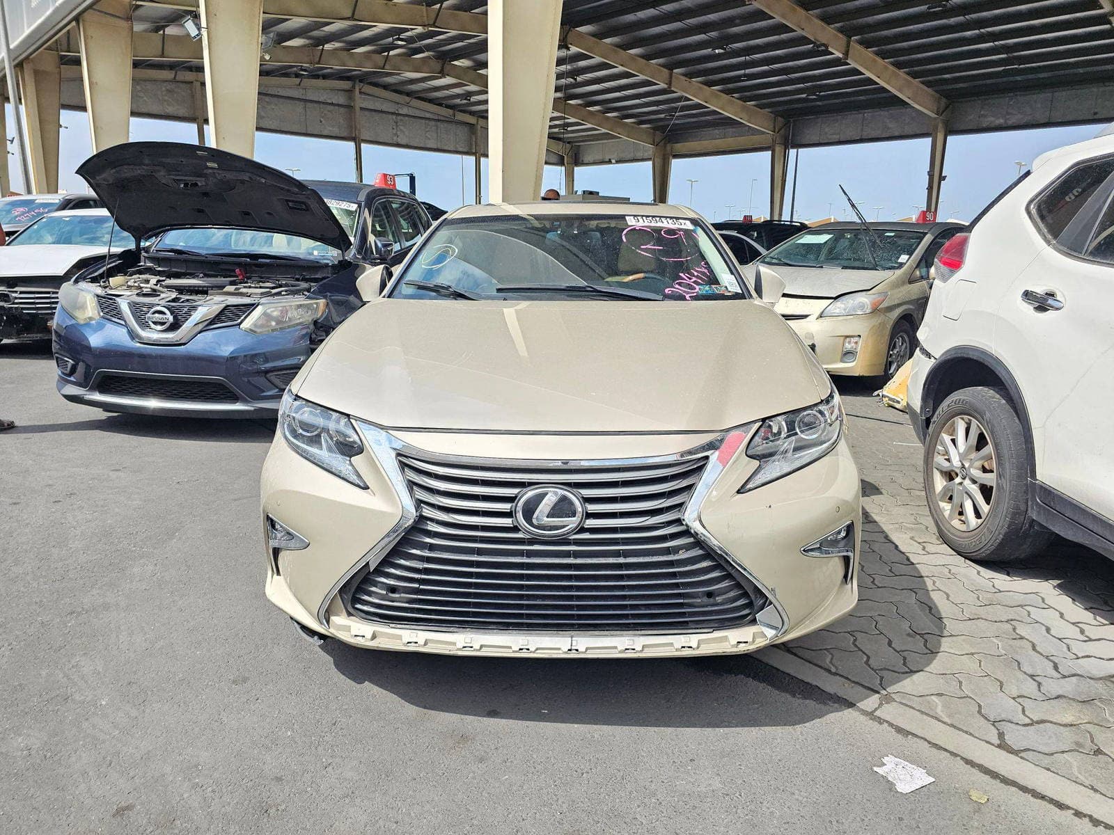 LEXUS ES 300H 2014 view 2 LEXUS ES 300H 2014 view 2