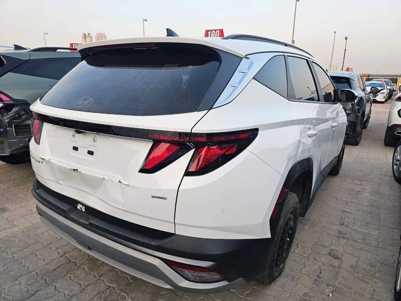 HYUNDAI TUCSON 2025 view 2 HYUNDAI TUCSON 2025 view 2