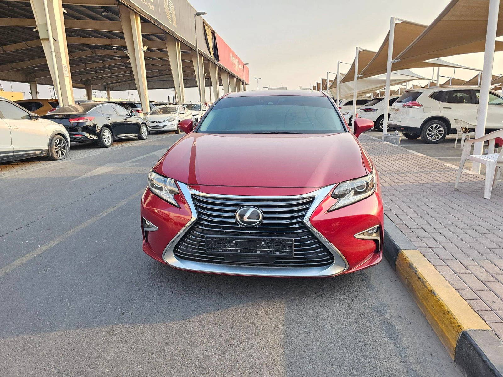 LEXUS ES 350 2016 view 2 LEXUS ES 350 2016 view 2