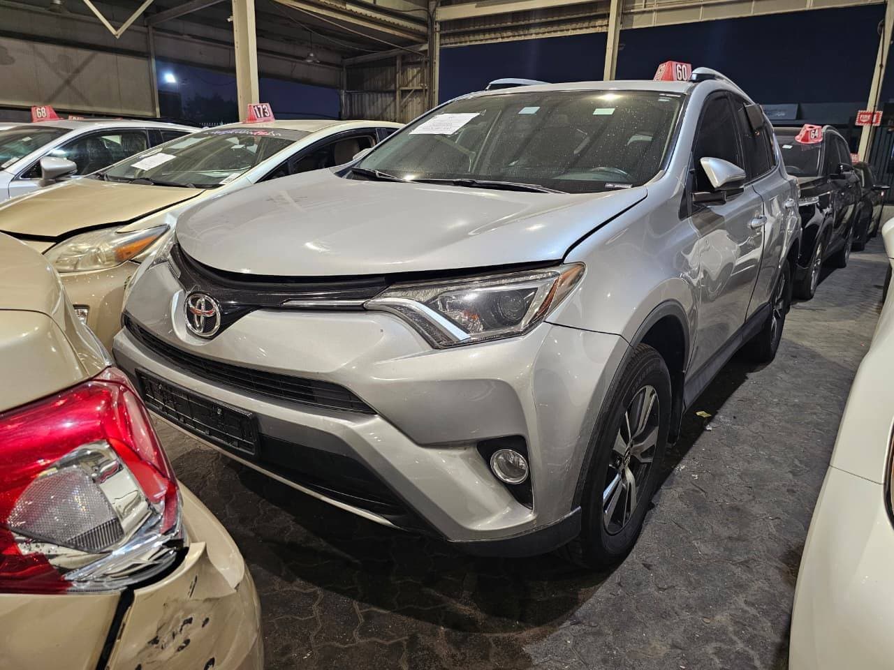 TOYOTA RAV4 2016 view 2 TOYOTA RAV4 2016 view 2