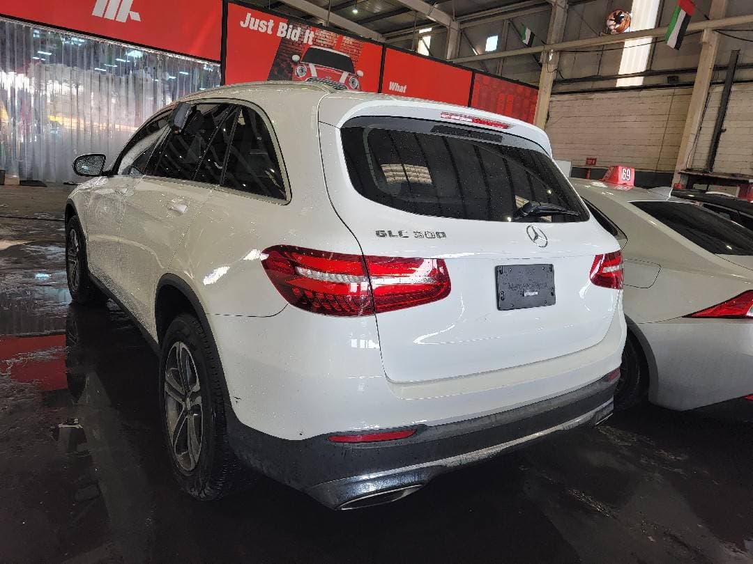 MERCEDES BENZ GLC-300 2016 vehicle photo MERCEDES BENZ GLC-300 2016 vehicle photo