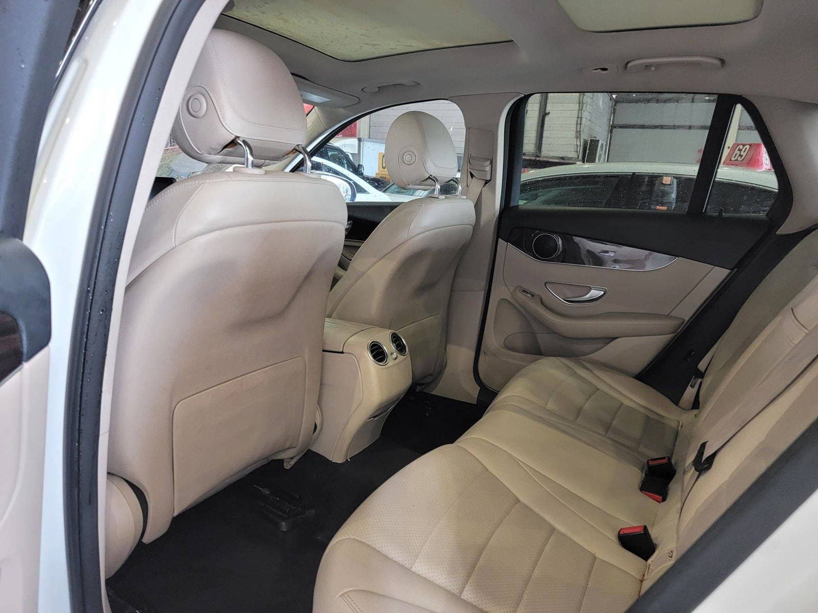 MERCEDES BENZ GLC-300 2016 view 6 MERCEDES BENZ GLC-300 2016 view 6