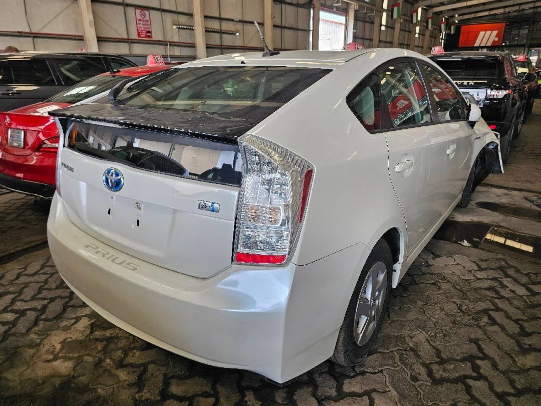 TOYOTA PRIUS 2010 view 1 TOYOTA PRIUS 2010 view 1