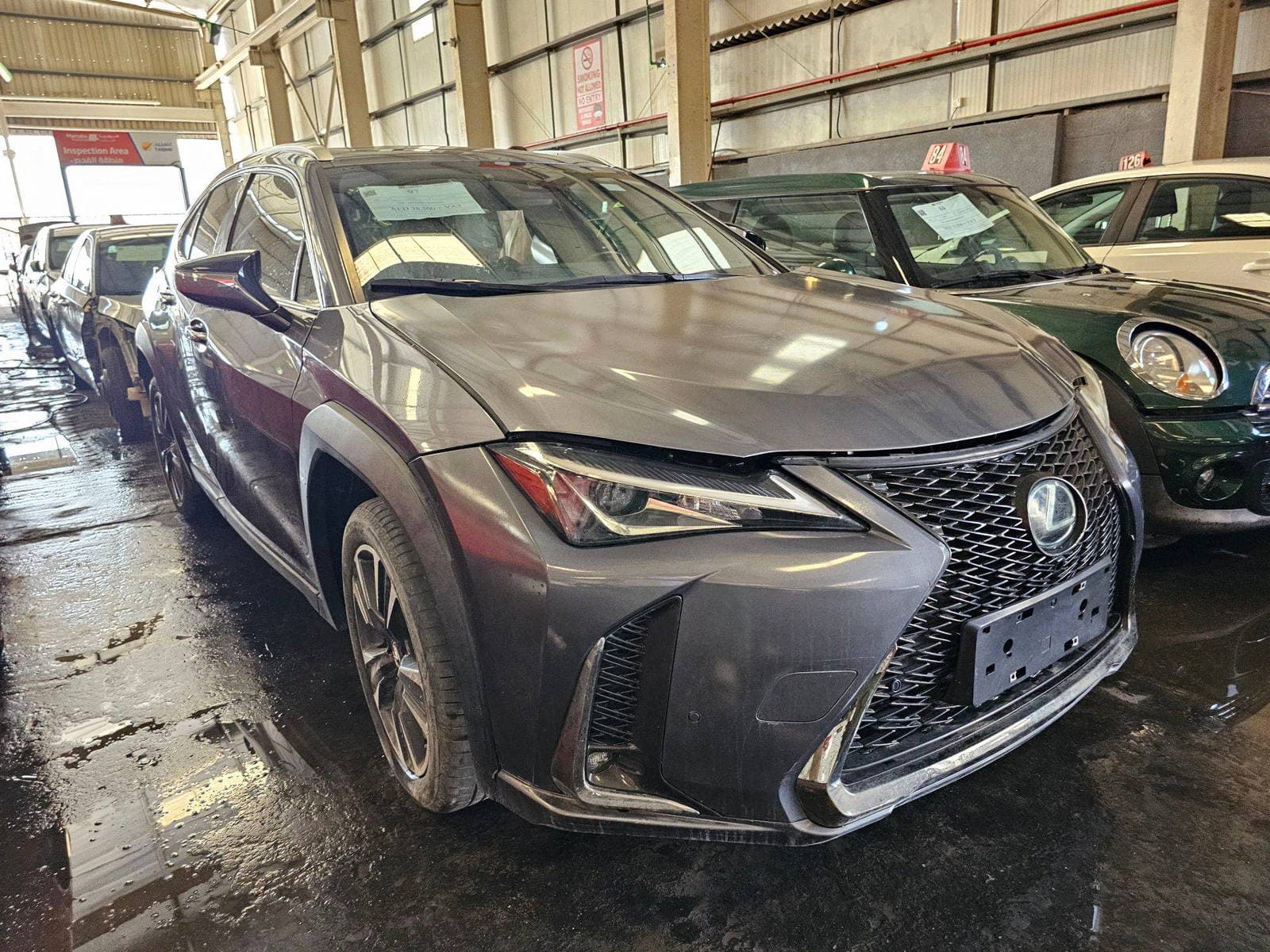 LEXUS UX 200 2021 view 2 LEXUS UX 200 2021 view 2