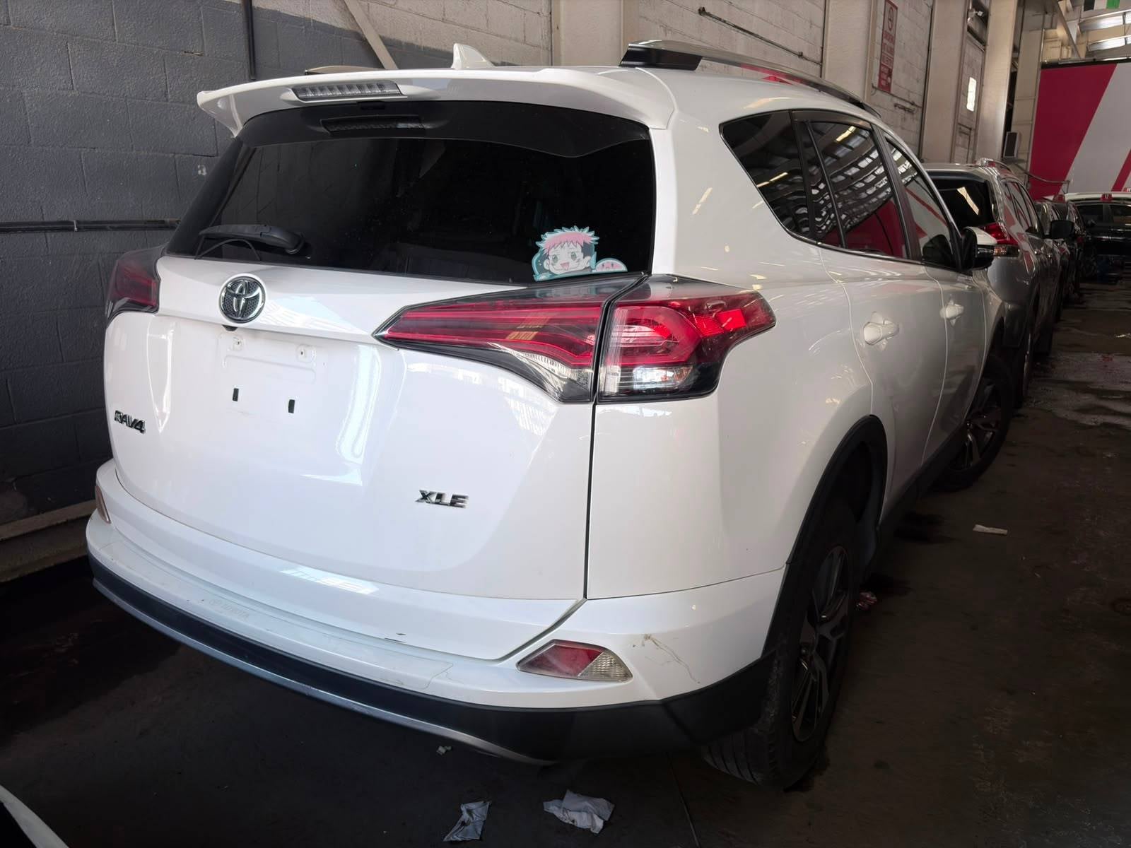 TOYOTA RAV4 2018 view 1 TOYOTA RAV4 2018 view 1