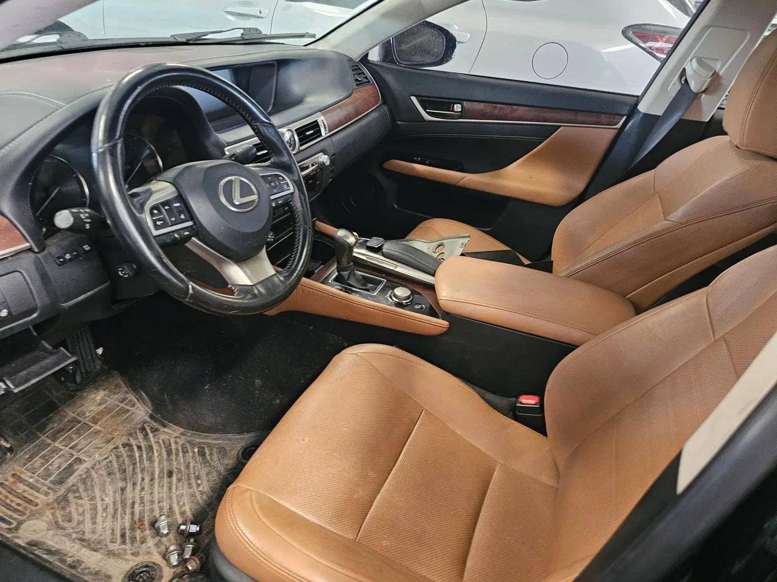 LEXUS GS 350 2016 view 4 LEXUS GS 350 2016 view 4