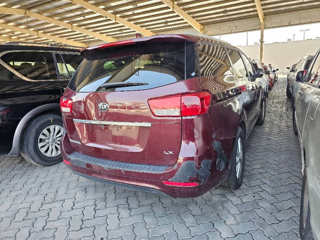 KIA SEDONA 2015 vehicle photo KIA SEDONA 2015 vehicle photo