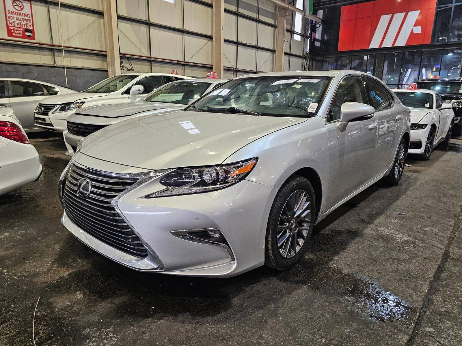 LEXUS ES 350 2014 view 2 LEXUS ES 350 2014 view 2