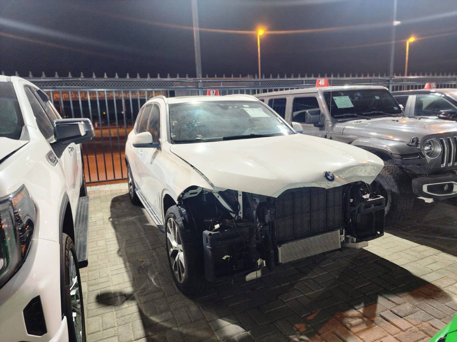 BMW X5 XDRIVE40I - Exterior BMW X5 XDRIVE40I - Exterior