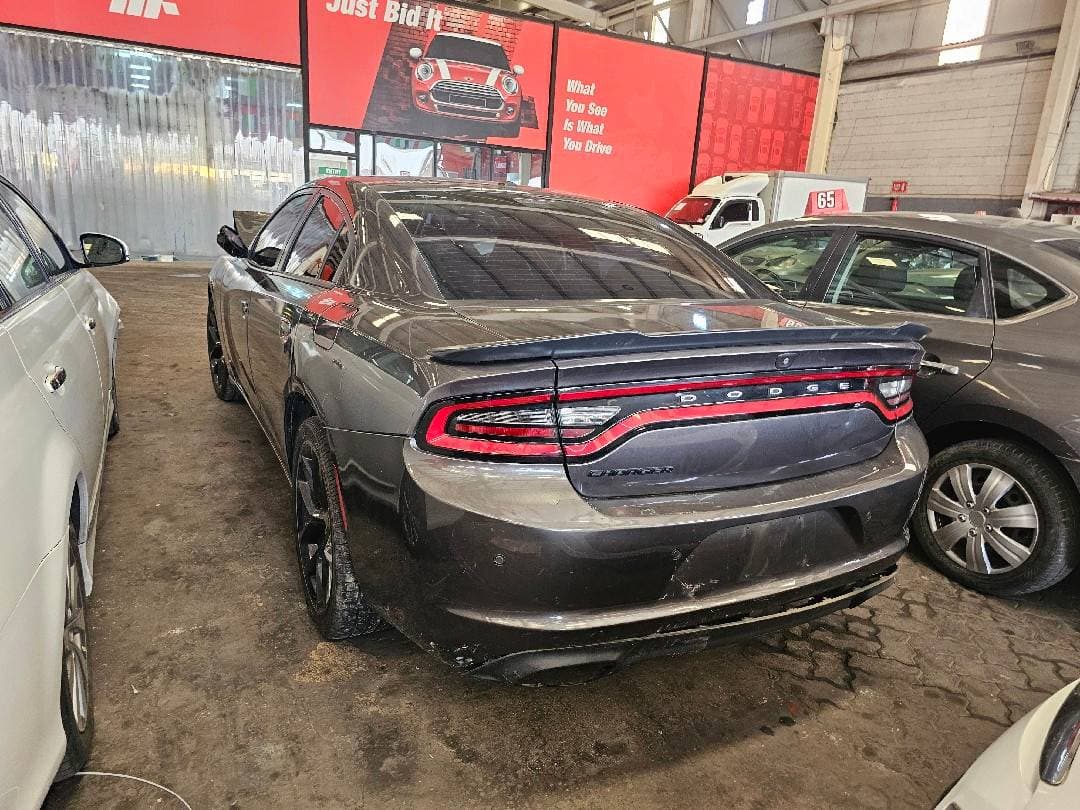 DODGE CHARGER 2019 vehicle photo DODGE CHARGER 2019 vehicle photo